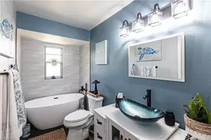 2667 River Reach Dr, Naples, FL 34104 - Photo 17