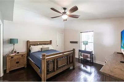 2667 River Reach Dr, Naples, FL 34104 - Photo 19