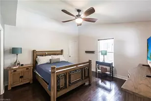 2667 River Reach Dr, Naples, FL 34104 - Photo 19