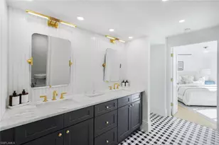 4041 Gulf Shore Blvd N, Naples, FL 34103 - Photo 19