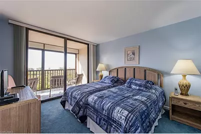 17 Bluebill Ave #1102, Naples, FL 34108 - Photo 9