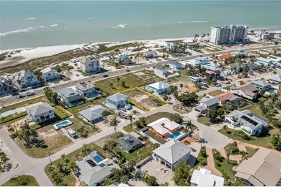 7930 Buccaneer Dr, Fort Myers Beach, FL 33931 - Photo 13