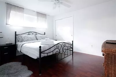 1351 Oaklawn Ct, Fort Myers, FL 33919 - Photo 3