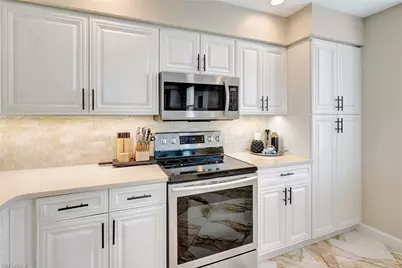 2060 Matecumbe Key Rd #2501, Punta Gorda, FL 33955 - Photo 3