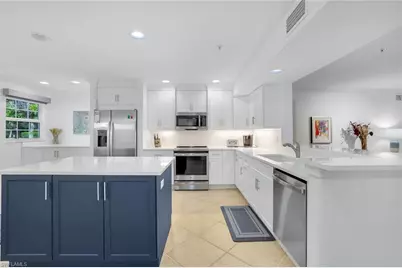 376 3rd St S #102, Naples, FL 34102 - Photo 7