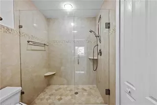 7622 Pebble Creek Cir, Naples, FL 34108 - Photo 11