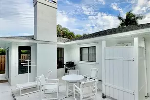 671 94th Ave N, Naples, FL 34108 - Photo 17