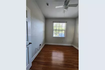 7512 Bristol Cir, Naples, FL 34120 - Photo 13