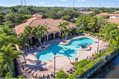 7512 Bristol Cir, Naples, FL 34120 - Photo 19