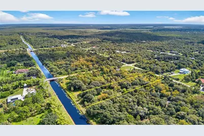 4065 Wilson Blvd N, Naples, FL 34120 - Photo 3