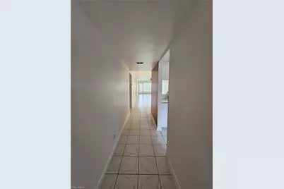 4140 Looking Glass Ln #5, Naples, FL 34112 - Photo 5