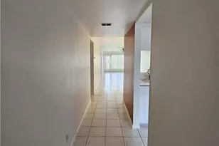 4140 Looking Glass Ln, Naples, FL 34112 - Photo 5