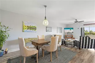 555 Park Shore Dr, Naples, FL 34103 - Photo 7