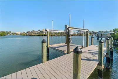 220 Barefoot Beach Blvd, Bonita Springs, FL 34134 - Photo 5