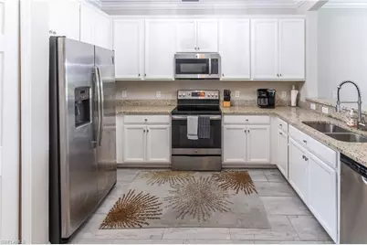 1414 Oceania Dr S, Naples, FL 34113 - Photo 9