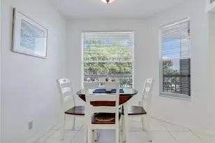 360 Horse Creek Dr, Naples, FL 34110 - Photo 11