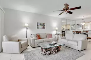 360 Horse Creek Dr, Naples, FL 34110 - Photo 17