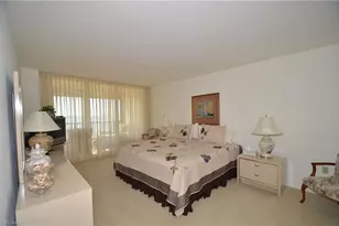 10951 Gulf Shore Dr, Naples, FL 34108 - Photo 13