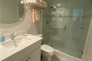 10951 Gulf Shore Dr, Naples, FL 34108 - Photo 15