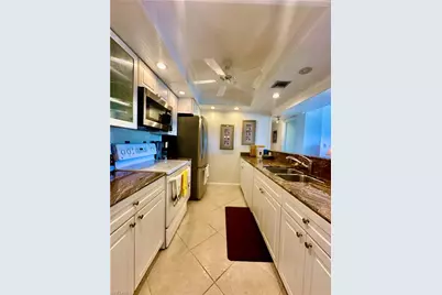 555 Park Shore Dr #B403, Naples, FL 34103 - Photo 5