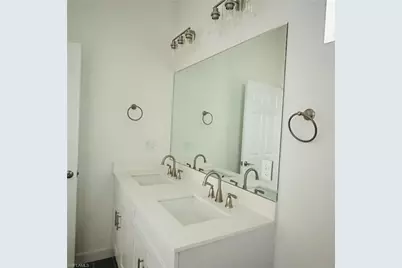 424 SW 28th Ave, Cape Coral, FL 33991 - Photo 23