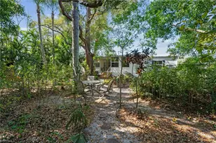 278 Riverwood Rd, Naples, FL 34114 - Photo 35