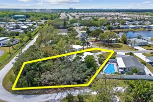 278 Riverwood Rd, Naples, FL 34114 - Photo 45