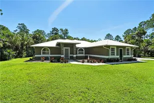 720 1st St NW, Naples, FL 34120 - Photo 1