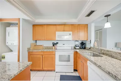 1400 Pompei Ln #43, Naples, FL 34103 - Photo 15