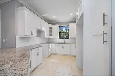 18389 Sunflower Rd, Fort Myers, FL 33967 - Photo 9