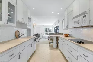 1851 Gulf Shore Blvd N, Naples, FL 34102 - Photo 9