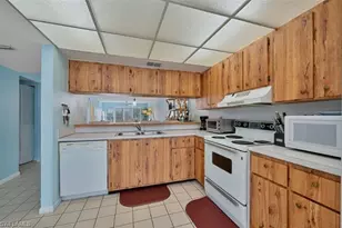 4092 Northlight Dr, Naples, FL 34112 - Photo 5