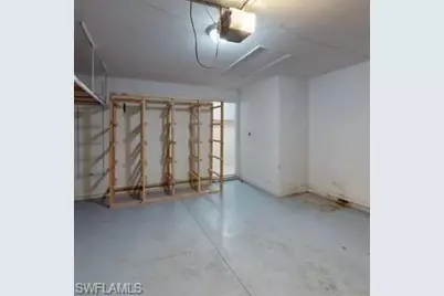 320 Laurel Ave, Lehigh Acres, FL 33974 - Photo 11