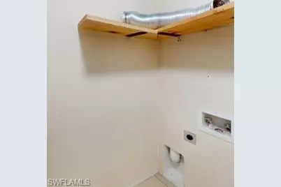 320 Laurel Ave, Lehigh Acres, FL 33974 - Photo 15