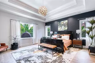 565 Fairway Terrace, Naples, FL 34103 - Photo 13