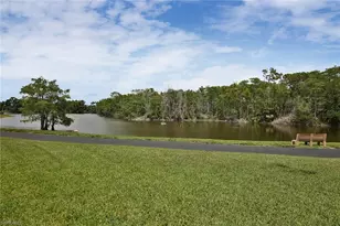 526 Lake Louise Cir, Naples, FL 34110 - Photo 19