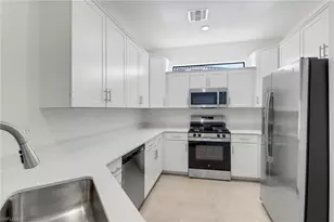 19600 Hinkley Dr, Estero, FL 33928 - Photo 5