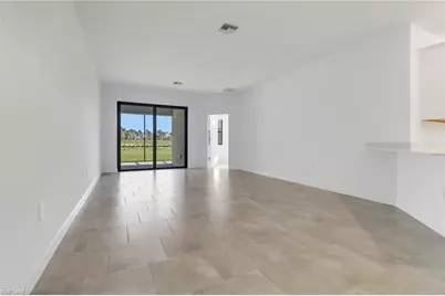 19600 Hinkley Dr, Estero, FL 33928 - Photo 9