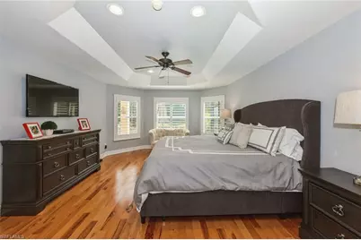 2438 Butterfly Palm Dr, Naples, FL 34119 - Photo 9