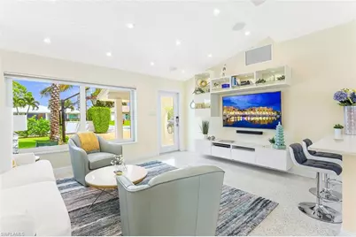 1088 Wisconsin Dr, Naples, FL 34103 - Photo 3