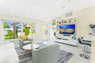 1088 Wisconsin Dr, Naples, FL 34103 - Photo 3