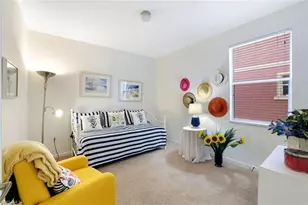 10049 Heather Ln, Naples, FL 34119 - Photo 19