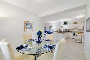 10049 Heather Ln, Naples, FL 34119 - Photo 13