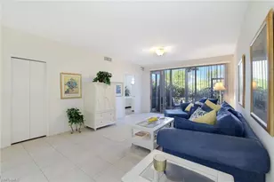 10049 Heather Ln, Naples, FL 34119 - Photo 3