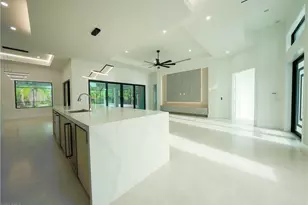 522 17th St SW, Naples, FL 34117 - Photo 11