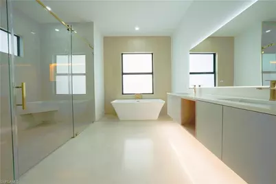 522 17th St SW, Naples, FL 34117 - Photo 23