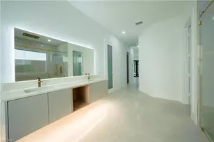 522 17th St SW, Naples, FL 34117 - Photo 25