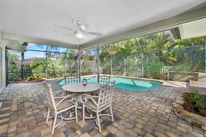 673 Travers Ave, Fort Myers, FL 33919 - Photo 5