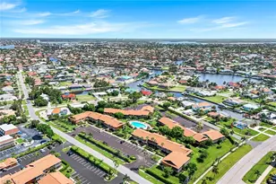 35 Greenbrier St, Marco Island, FL 34145 - Photo 21