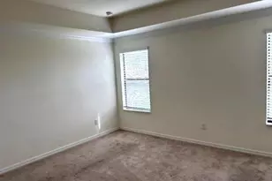 9227 Shadow Oak Ln, Naples, FL 34120 - Photo 13